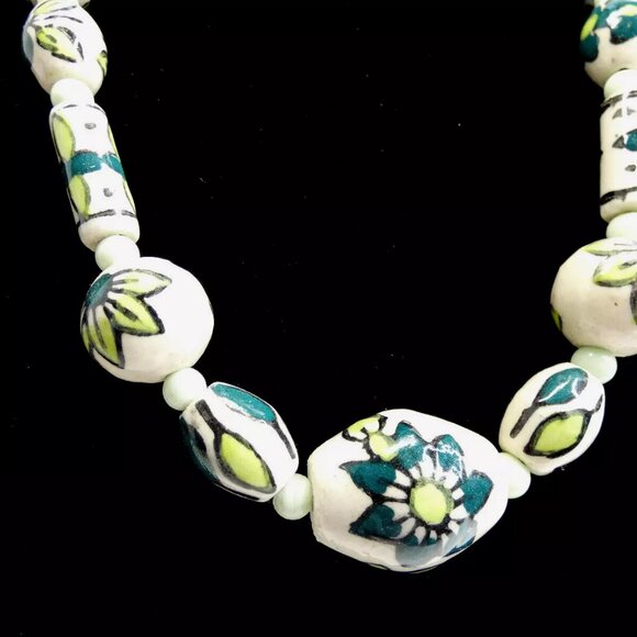 Ceramic Bead Necklace 26" Graduated sizes Round Long Flowers White Cords - Picture 2 of 6